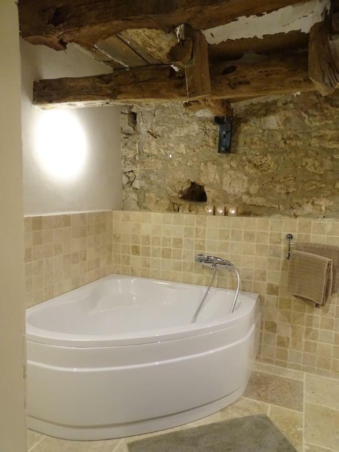 Bergerie Le Vieux Manoir Διαμέρισμα Valeilles Εξωτερικό φωτογραφία